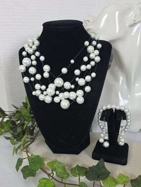 Floating Glass Pearl Illusion Necklace Bracelet Earrings Set Wedding White